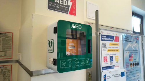 W Urzędzie Miejskim pojawił się defibrylator AED